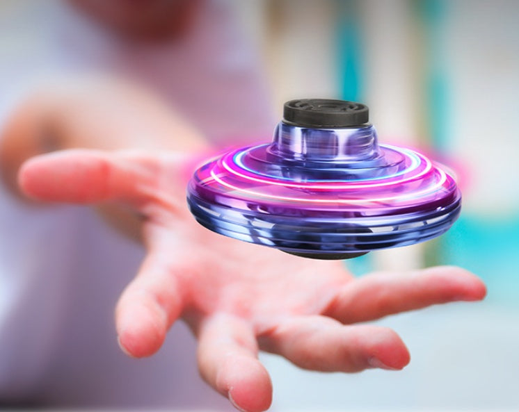 LED UFO Gyro Flying Spinner